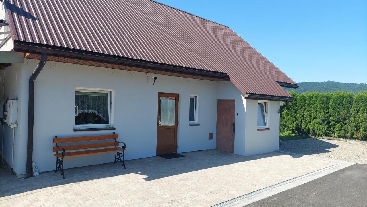 Villa Dom W Dolinie Zagorz Exterior foto